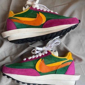 Size 4 - Nike LDWaffle x Sacai Pine Green 2019